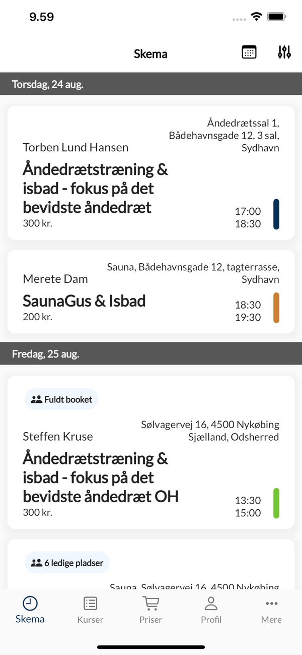 Innercise iPhone app Schedule tab in Danish: a list of upcoming classes grouped by day, each card showing a title, a room and address, a time range and a coloured bar, with a Fully booked label on one class and a 6 places free label on another, and a bottom tab bar.